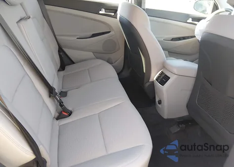 2019 Hyundai Tucson Sel z USA, uszkodzony, nr VIN KM8J3CAL3KU922937